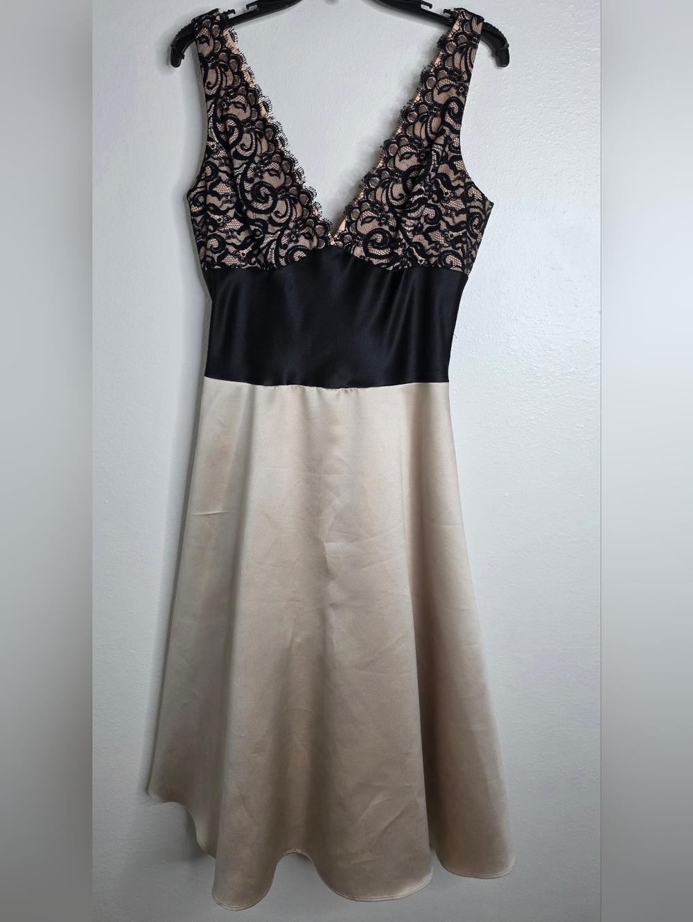 Laundry by Shelli Segal Lace Satin Cocktail Dress Size 10 Wedding Guest Coquette
